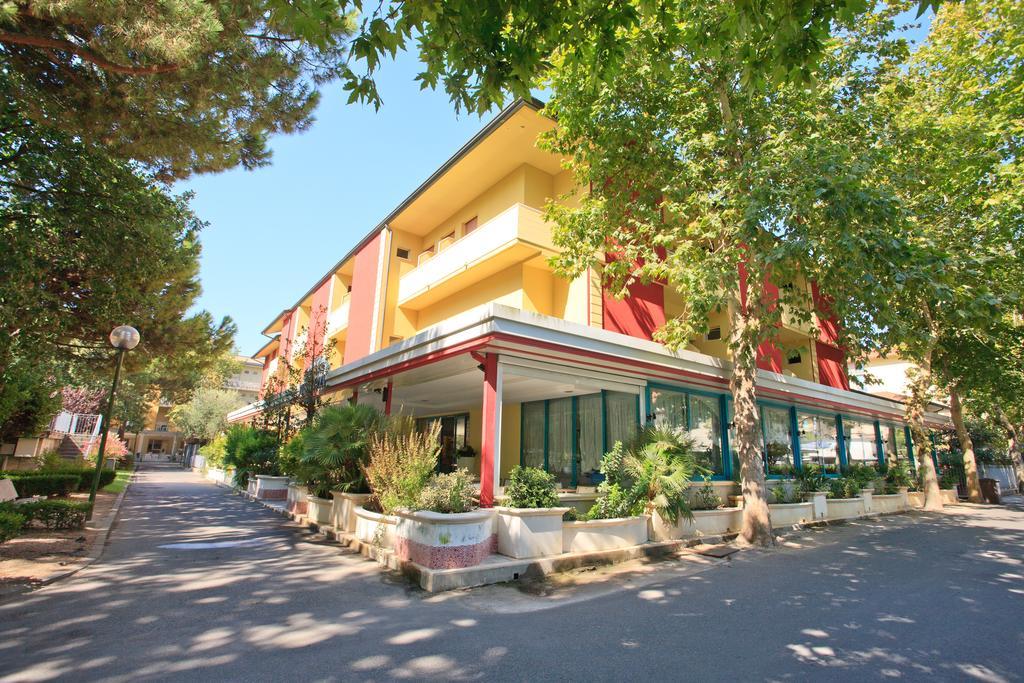 Elisabetta Hotel Cesenatico Εξωτερικό φωτογραφία