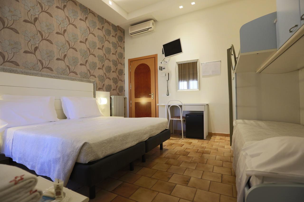 Elisabetta Hotel Cesenatico Εξωτερικό φωτογραφία