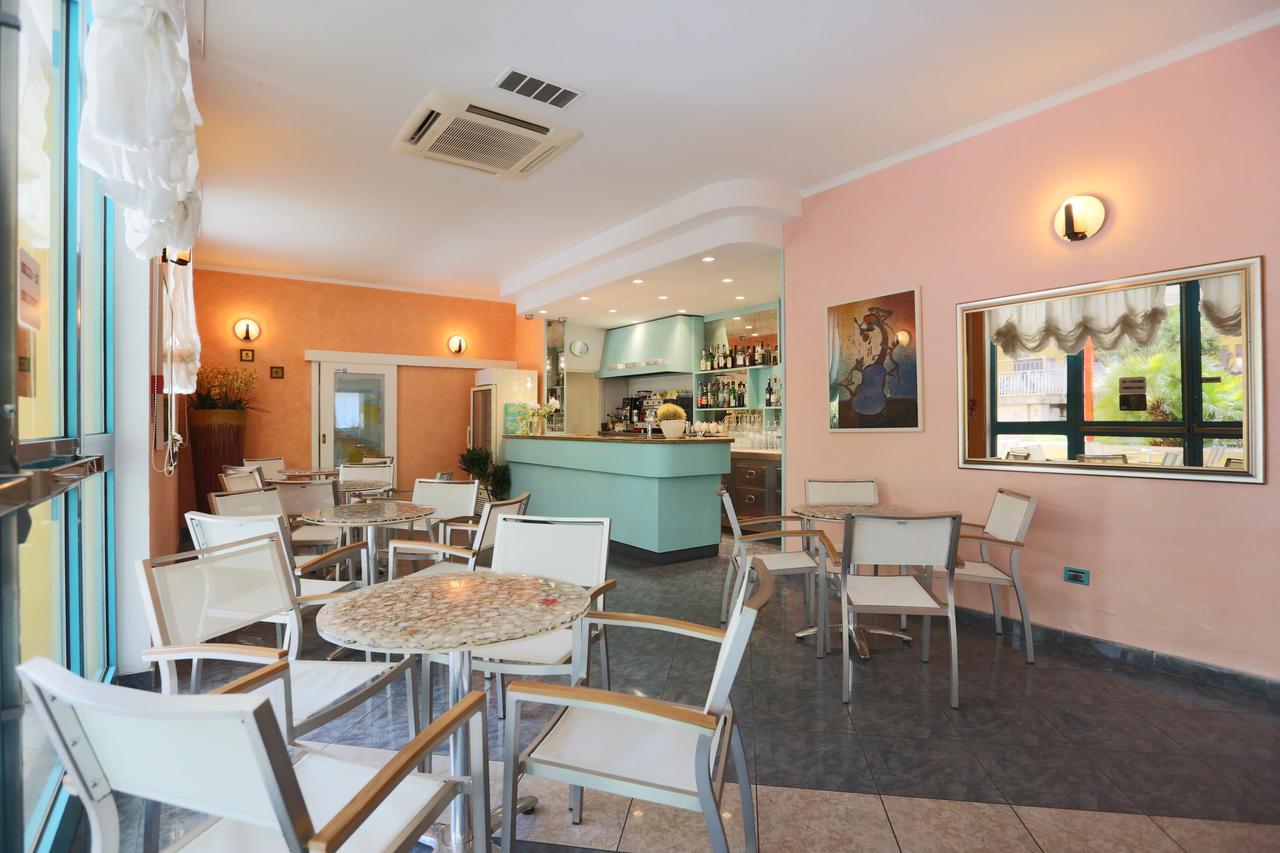 Elisabetta Hotel Cesenatico Εξωτερικό φωτογραφία